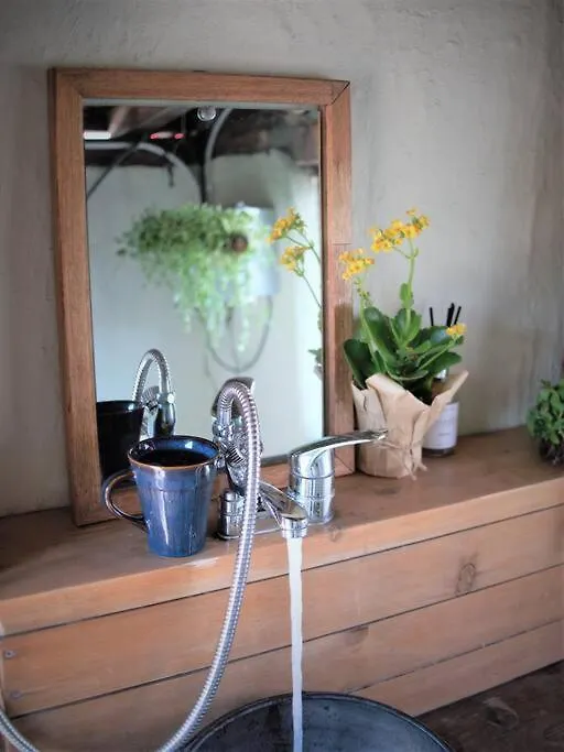 Bada Namu House 바닷가나무집 Villa Jeju 0*,