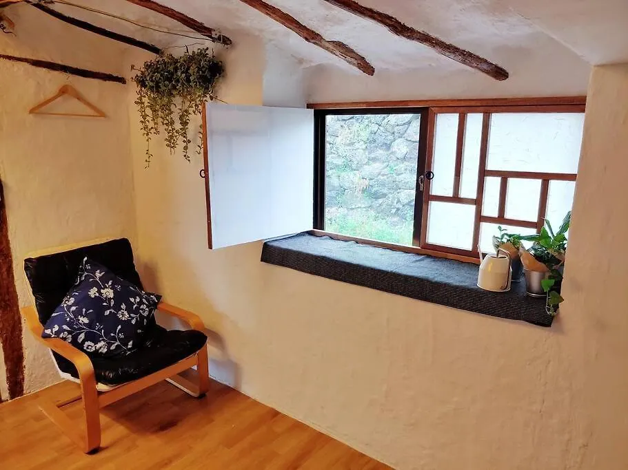 Bada Namu House 바닷가나무집 Villa Jeju 0*,  South Korea