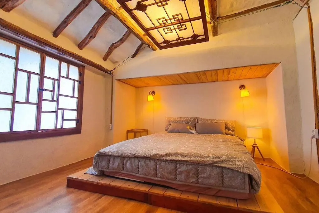 Bada Namu House 바닷가나무집 Villa Jeju Holiday home
