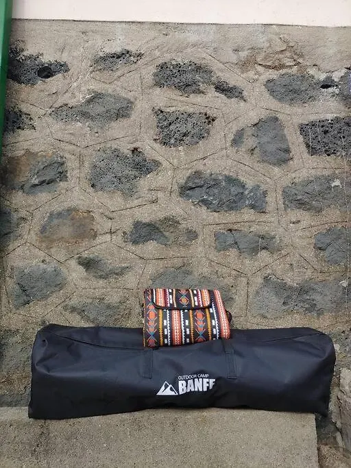 Bada Namu House 바닷가나무집 Villa Jeju 0*,